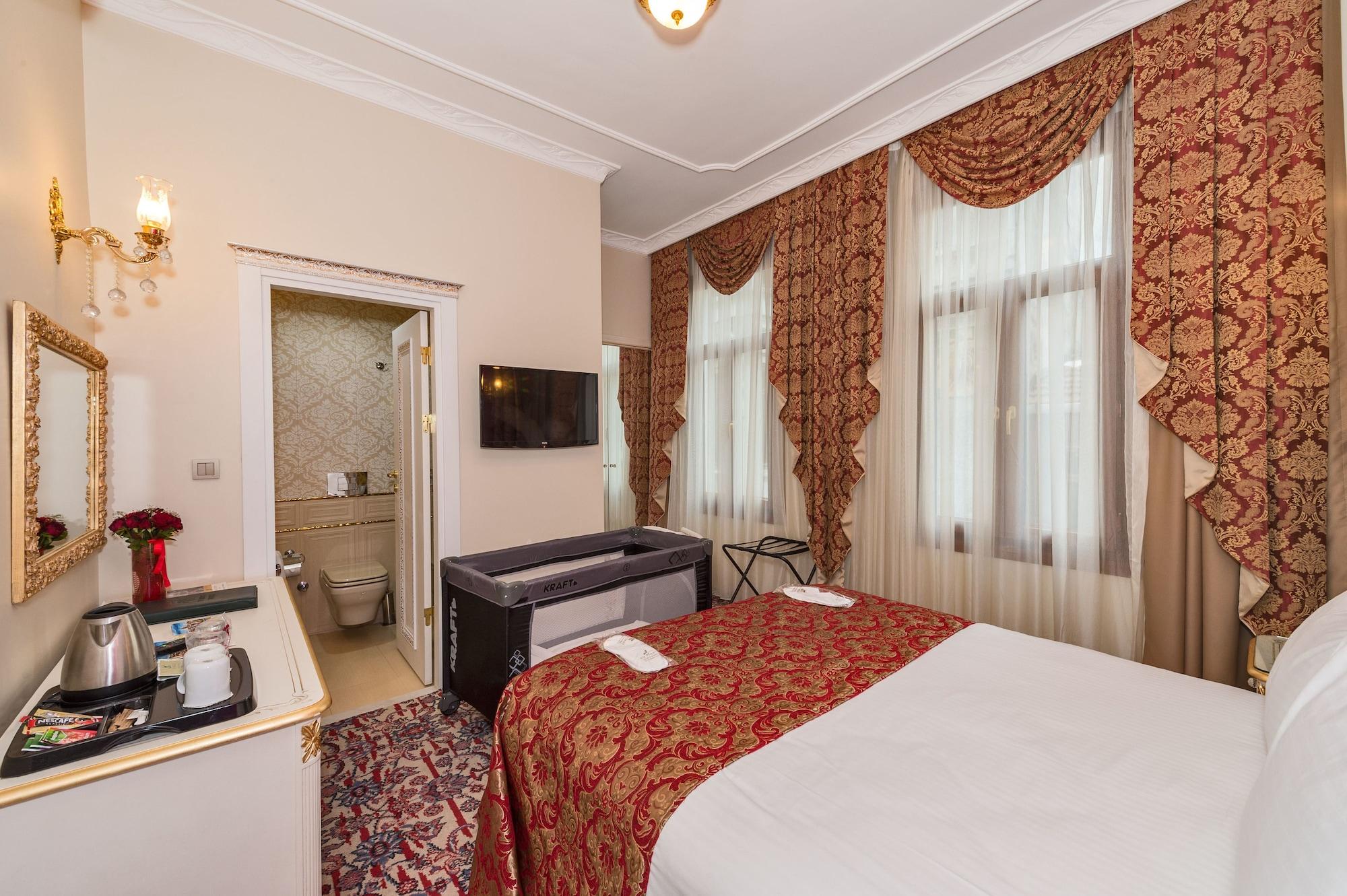By Murat Crown Hotel Taksim Istanbul Exterior photo