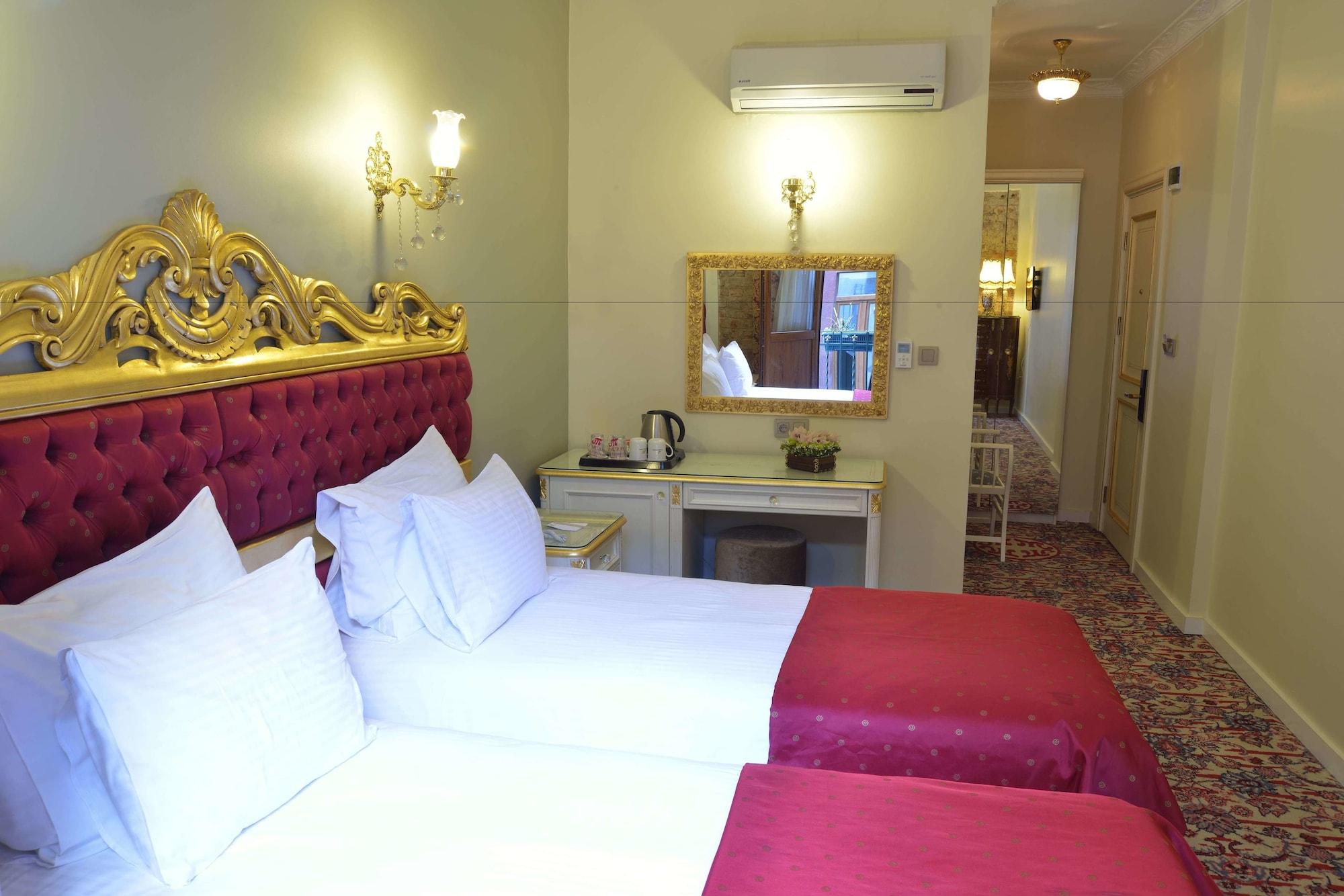By Murat Crown Hotel Taksim Istanbul Exterior photo