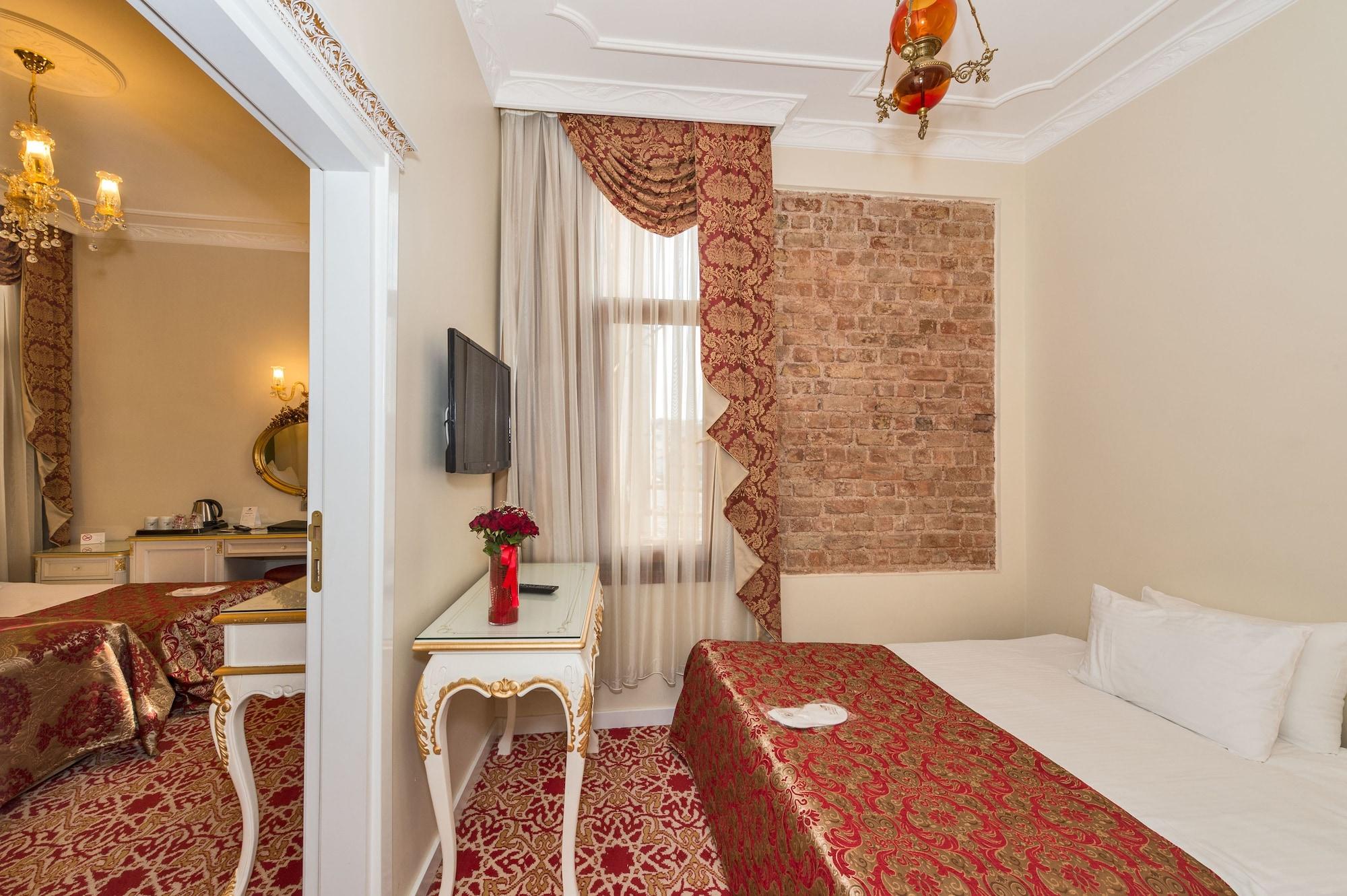 By Murat Crown Hotel Taksim Istanbul Exterior photo