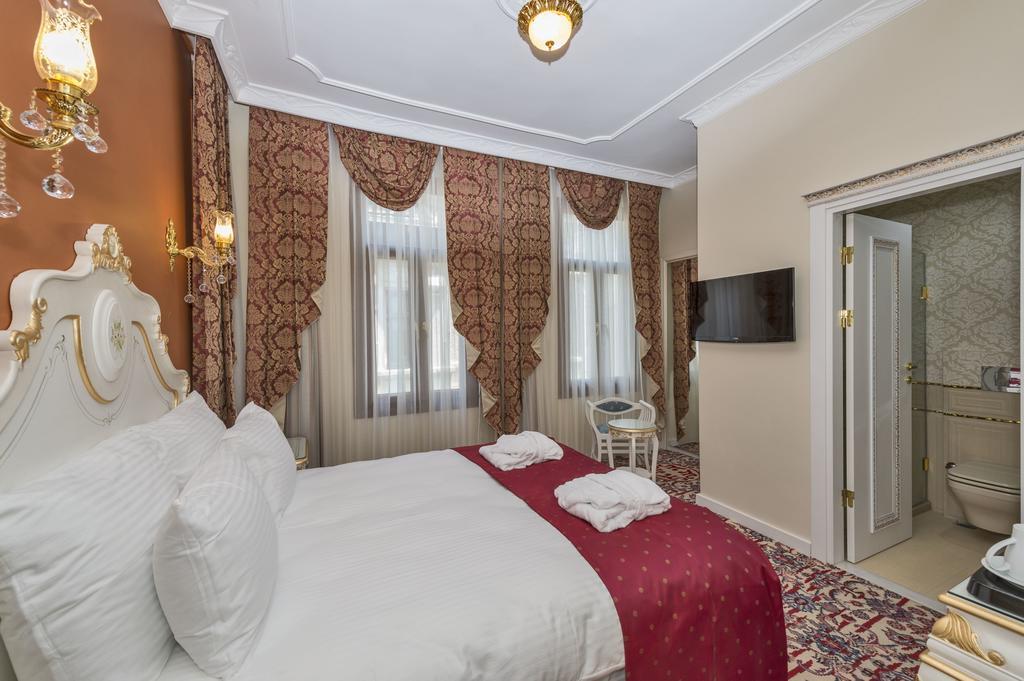 By Murat Crown Hotel Taksim Istanbul Exterior photo